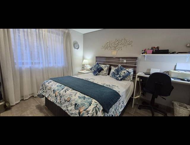 3 BEDROOM APARTMENT FOR SALE IN ISLAND VIEW